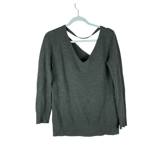360 Cashmere Gray V-Neck Pullover Sweater – 100% Cashmere Size S - Picture 1 of 6